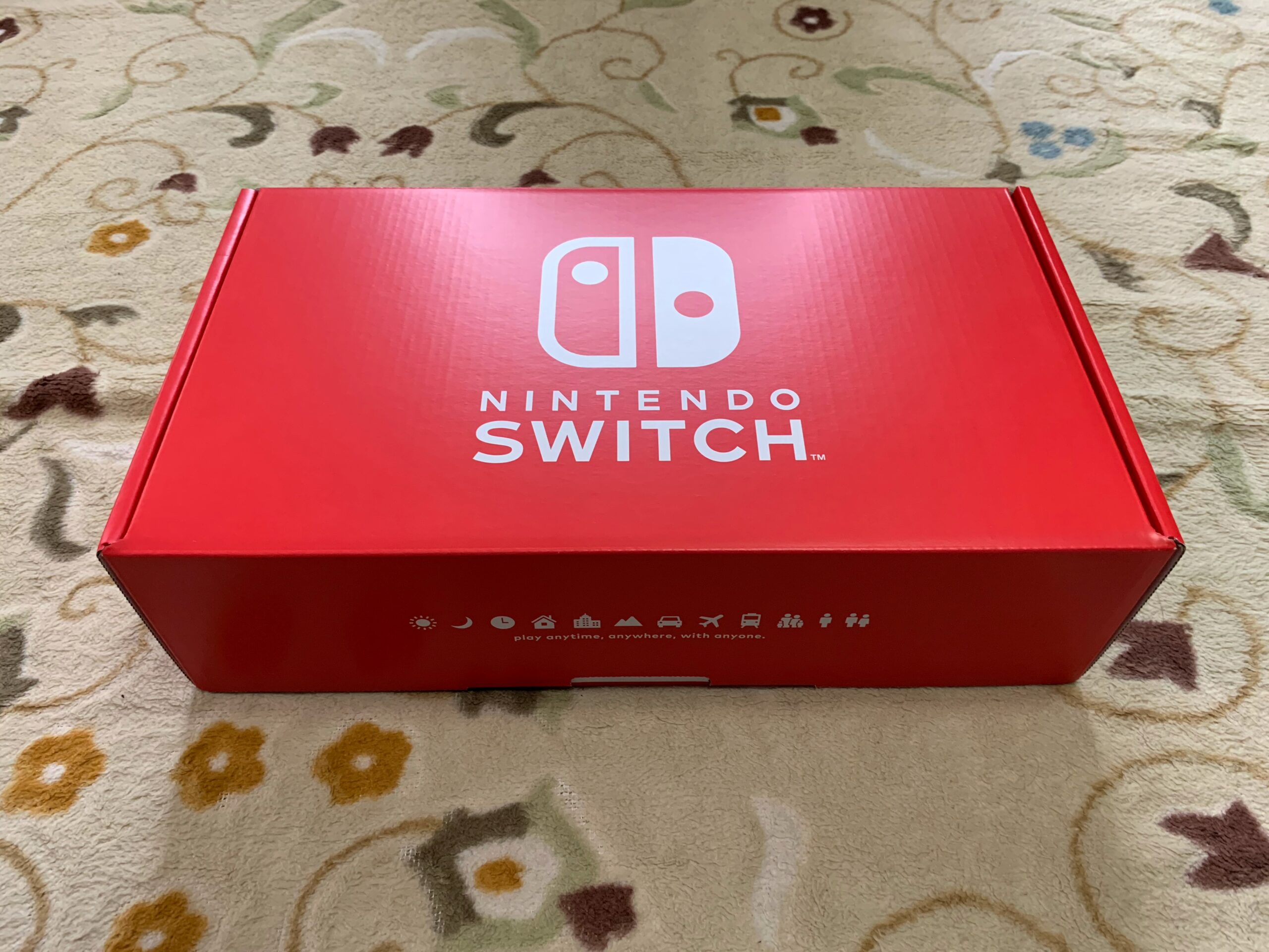 Nintendo Switch Customizeを購入したので、開封とレビューをします。